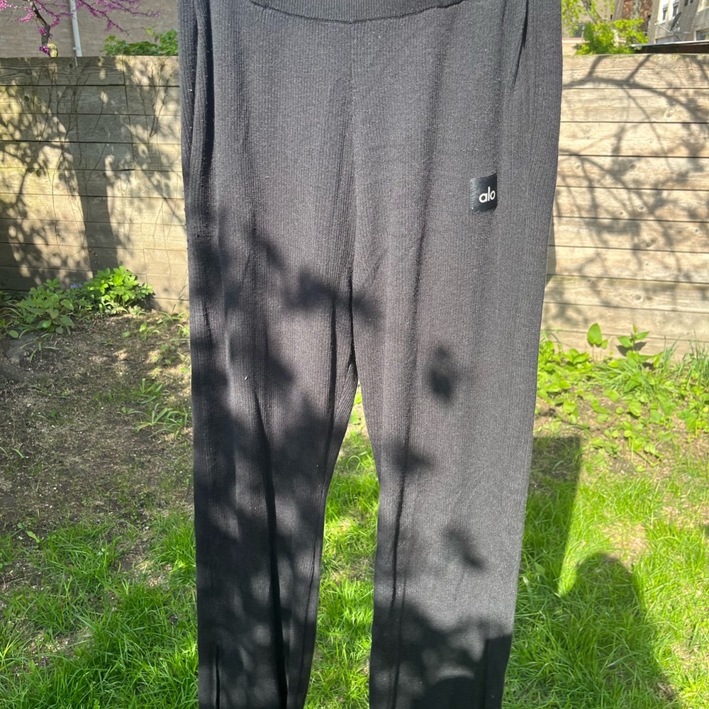 Alo Black Sweatpants